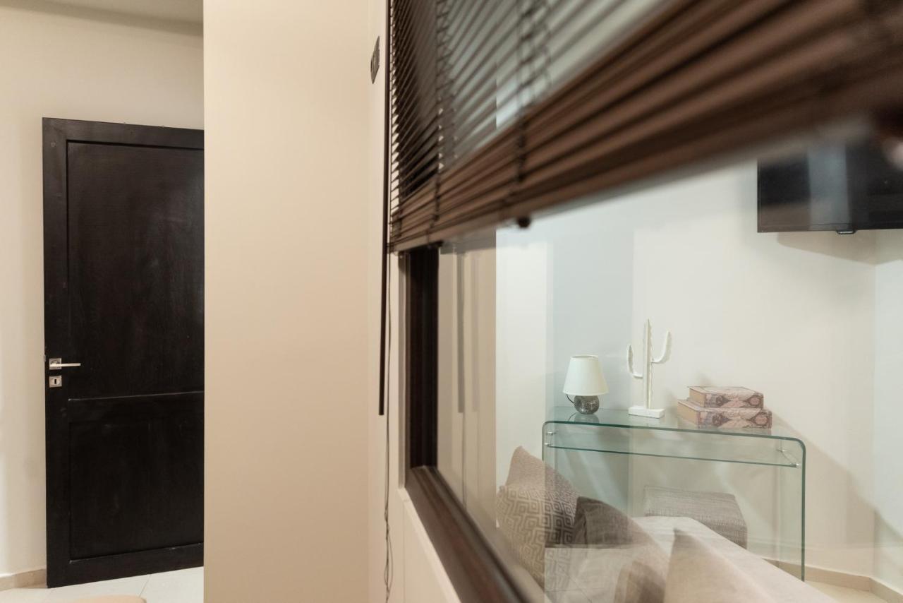 Pasiphae Lux Apartment Downtown Heraklion  Exterior photo